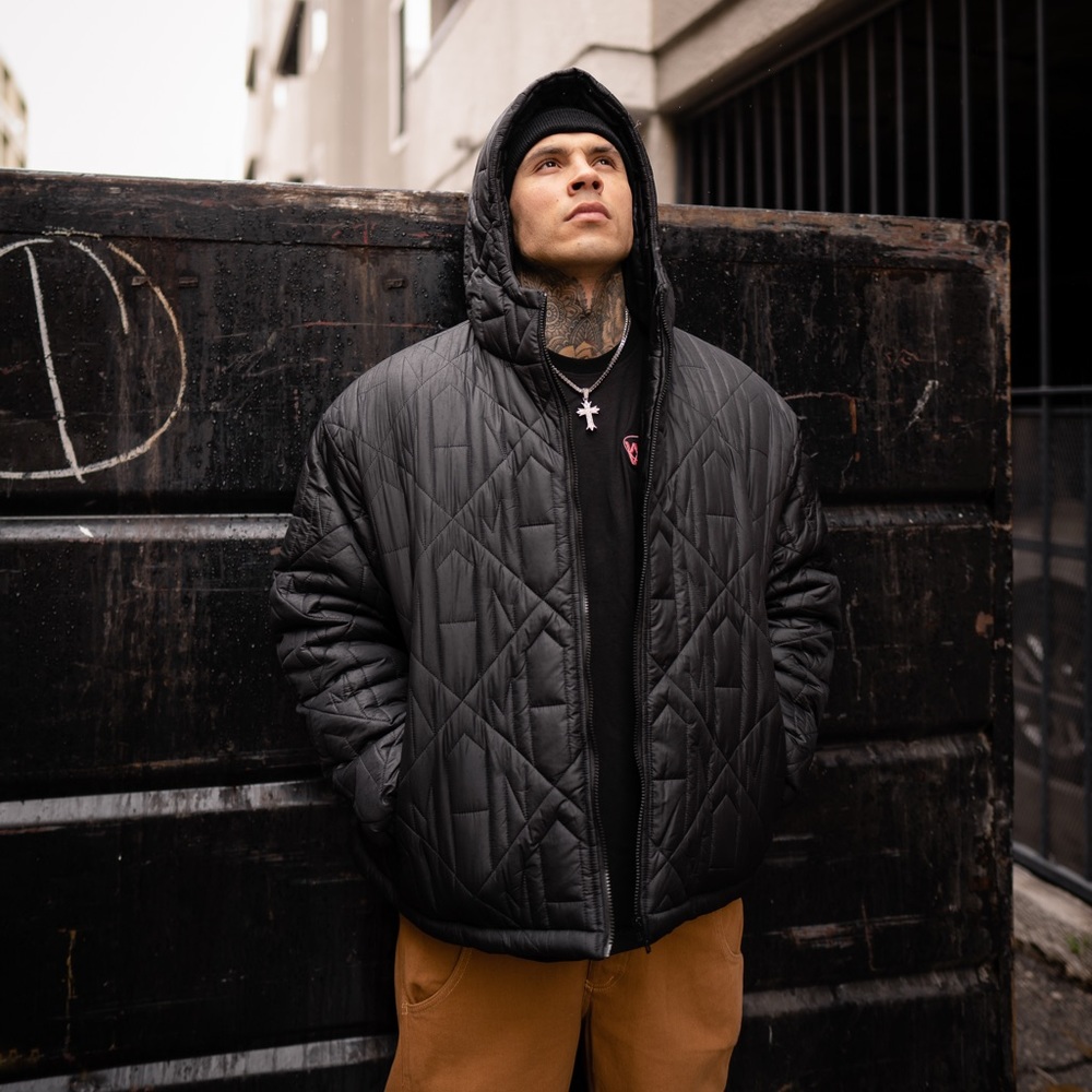 OVERSIZED MAN PUFFER WITH HOOD